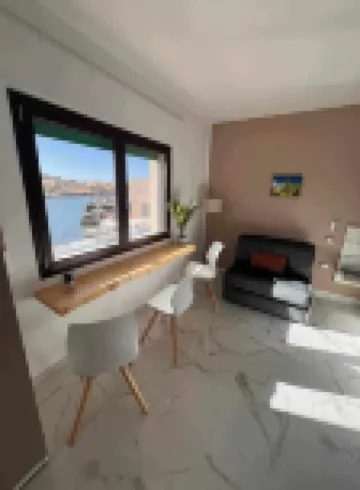 Old Port la Marina - Luna