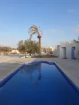 Detached villa with pool فنادق في محبوبين