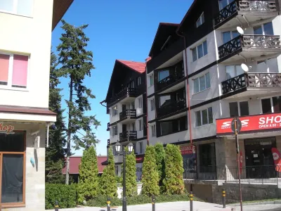 Iglika 2 Studio Cabin - 100 metres from slopes Hôtels à : 