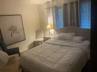 Charming 3-bedroom house with WiFi, AC in serene Clinton Township Hoteles en Municipio de Clinton