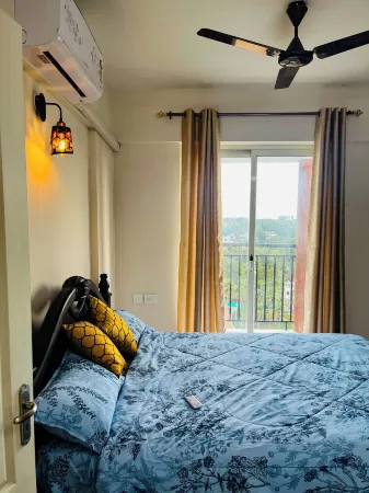 3-bedroom cozy apartment with balcony . Thiruvananthapuram, Kerala. Отели рядом с достопримечательностью «NAZI»