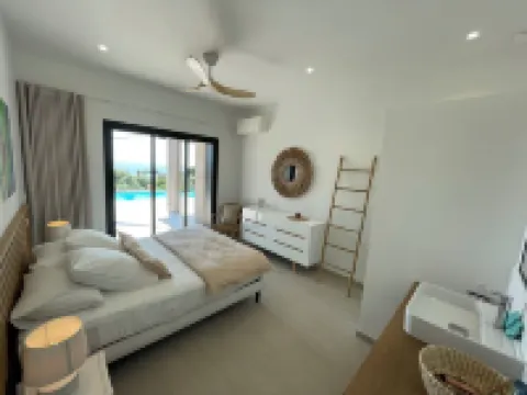 Luxury villa in private estate with sea view and beach access 150 metres away