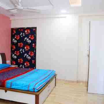 Lonavala park villa Rooms