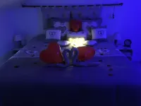 Spa house with private Jacuzzi and whirlpool bath overlooking the countryside فنادق في Saint-Genest-Lerpt