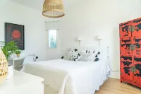 Elegant Apt between sea, ponds and nature, 5 minutes from beaches, direct access to streetcar. Hotels in Perols