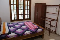 Jaffna Travel & Guest Inn: 2 AC Bedroom first floor AC house with free parking - 2-stjärniga