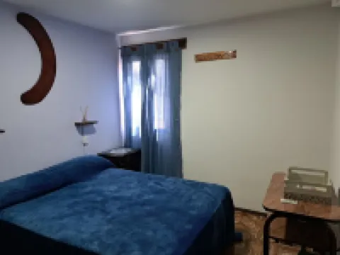 This charming flat: your place during your stay in the land of sun and wine.