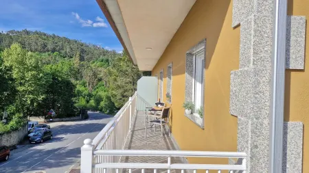 APARTMENT WITH TERRACE FOR 4 PEOPLE