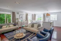 Capital Cottage - Russell Cottages Collection