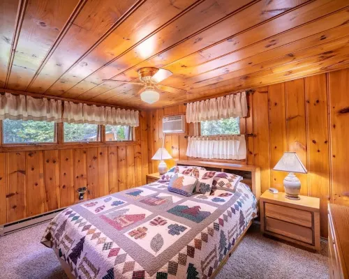 Crosslake Family Lake Retreat + Guest Cabin - Sleeps 13 - Dock - Minutes to Town Hotels in Crosslake