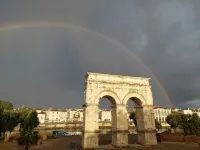 Duplex with panoramic view of Saintes