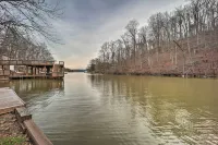 Relaxing Retreat w/ Private Dock on Claytor Lake! - Parkplatz