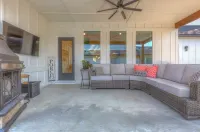 Luxury Large New Construction