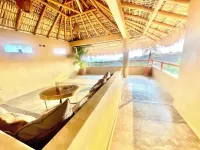 CASA MALOYA alberca y vista del mar