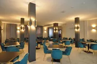 Cavour 30Tre - Hotel Moderno