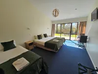 Karamea Village Hotel Hoteles en 