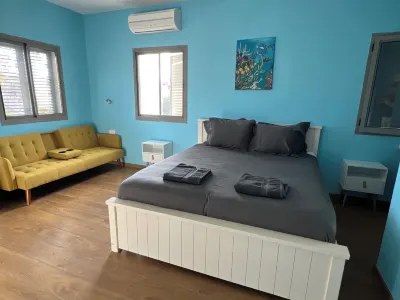 The White House - the search for True kosher experience Hotels near Beit Aaronsohn – Nili Museum