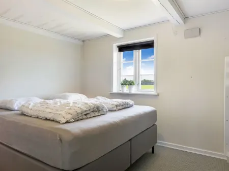 "Rahild" - 10km from the sea