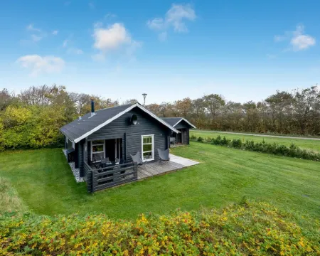 "Engeline" - 300m to the Fjord Hotels in Vemb