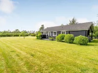 "Christina" - 300m to the Fjord Hotels in Storvorde