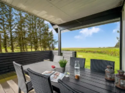 "Aleida" - 100m to the Fjord Hotels in Vemb