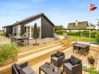 "Regnwald" - 400m from the Sea