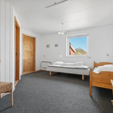 "Alvira" - 8km to the Fjord