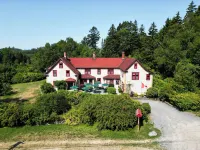 Dominion Hill Country Inn - Inns