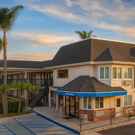 Motel 6 Westminster, CA - North