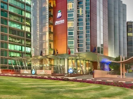 J5 Hotels – Port Saeed