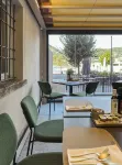 MIMESIS 11 - 精品飯店 - 科摩湖