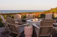 NEW! Lux Remote Escape w/ Concierge, Pool, Hot Tub, Views, Beach & Water Sports