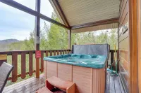 2-Tier Deck & Hot Tub: Quiet Sevierville Cabin - spa