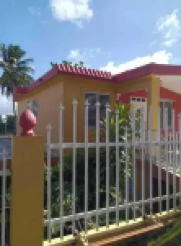 Private Country house 5 miles from beach