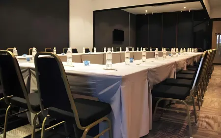 U Hotel Penang Отели рядом с достопримечательностью «Homestay Penang Palm Court»