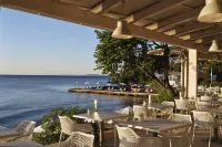 Aeolos Beach Resort - parking