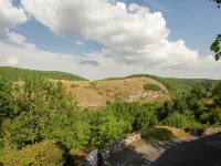 Cozy Garden Retreat Malemort Hotels in Malemort