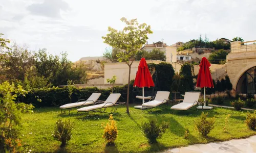 Hezen Cave Hotel