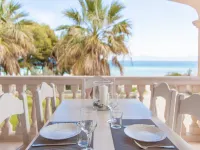 Sun Of The Bay 3 (b3 - A3) - Apartment. Free Wifi - جاكوزي