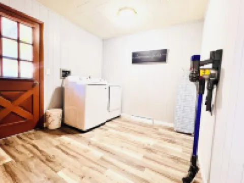 Charming 3-bedroom house in peaceful neighborhood