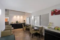 Quality Inn & Suites Junction - petit déjeuner