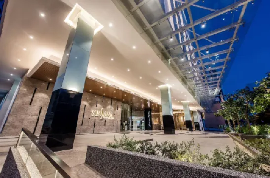 Shama Suasana Johor Bahru (Formerly known as Suasana All Suites Hotels Johor Bahru) Отели рядом с достопримечательностью «JB Mariamman Temple»