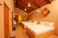 Selvamathi Farm Resorts - พร้อมระเบียง