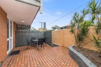 Spring Hill Terraces Motel & Apartments Hotels near QUT Kelvin Grove Campus
