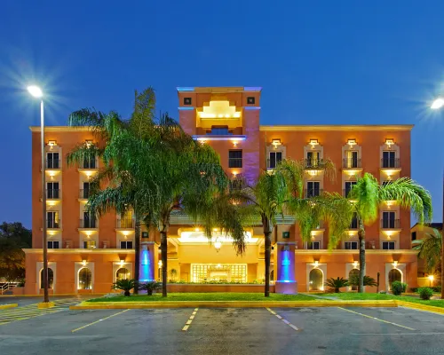 Holiday Inn Express MONTERREY GALERIAS-SN JERONIMO by IHG Hotels near Obispado Museum