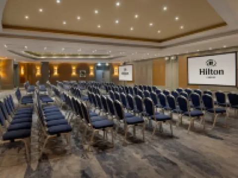 ヒルトン カーディフ カーディフのホテル