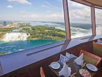 Holiday Inn NIAGARA FALLS - BY THE FALLS by IHG Hotéis em Cataratas do Niágara