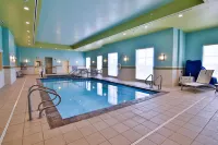 Holiday Inn BISMARCK by IHG - Swimmingpools