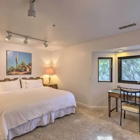 Private Patio & Red Rock Views: Sedona Apt!