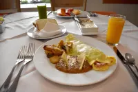 Hotel Palacio Azteca - breakfast